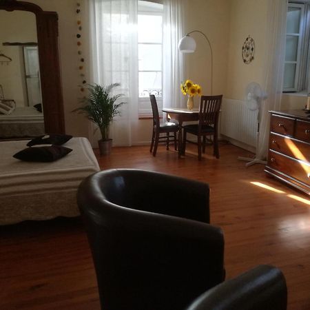 Mon Petit Soulie Bed & Breakfast Loupia Luaran gambar