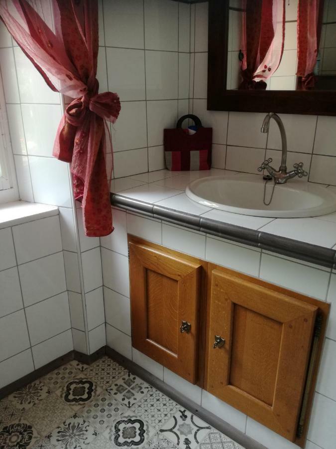 Mon Petit Soulie Bed & Breakfast Loupia Luaran gambar